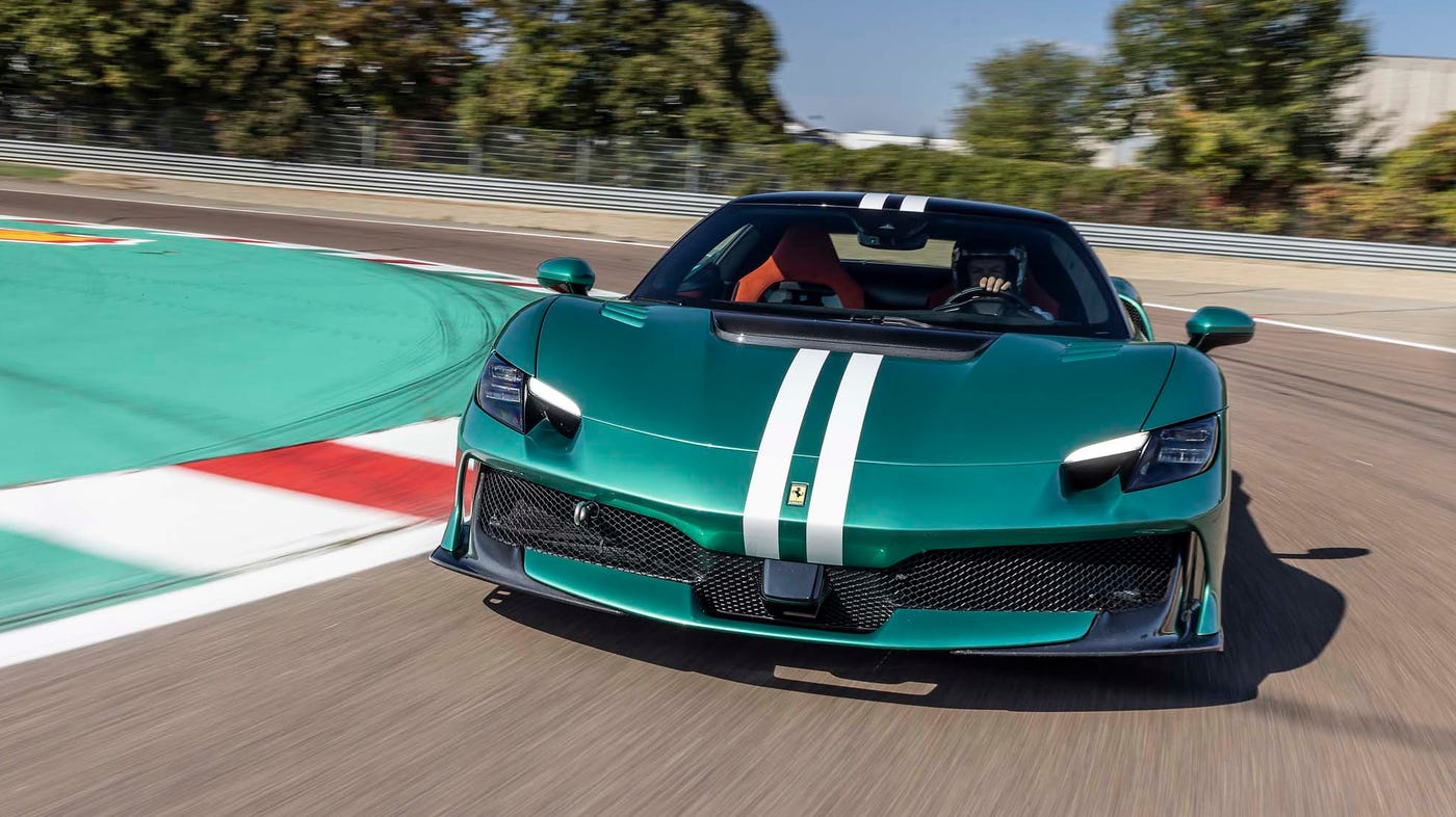 2026 Ferrari 296 Speciale — новий гібридний суперкар, що підкорює серця автолюбителів