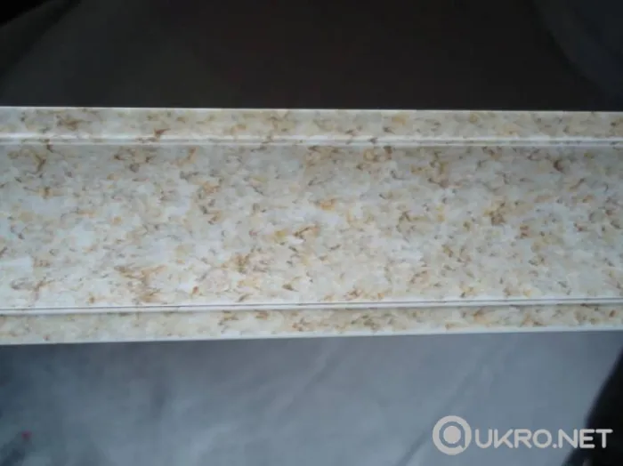 Бортик плинтус кухонный узкий Thermoplast Румба 159 см.+50 см.