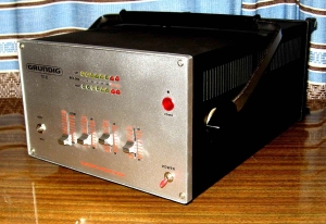 Усилитель GRUNDIG – 018 (2х130 ВТ)