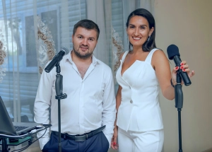 Вокальний дует, жива музика, діджей, ведуча, тамада в Одесі