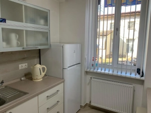 Продаж 3 кімнатної квартири по вул. Під Дубом