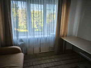 Оренда двох кімнат в 3 кімн. квартирі по вул. Під Голоском